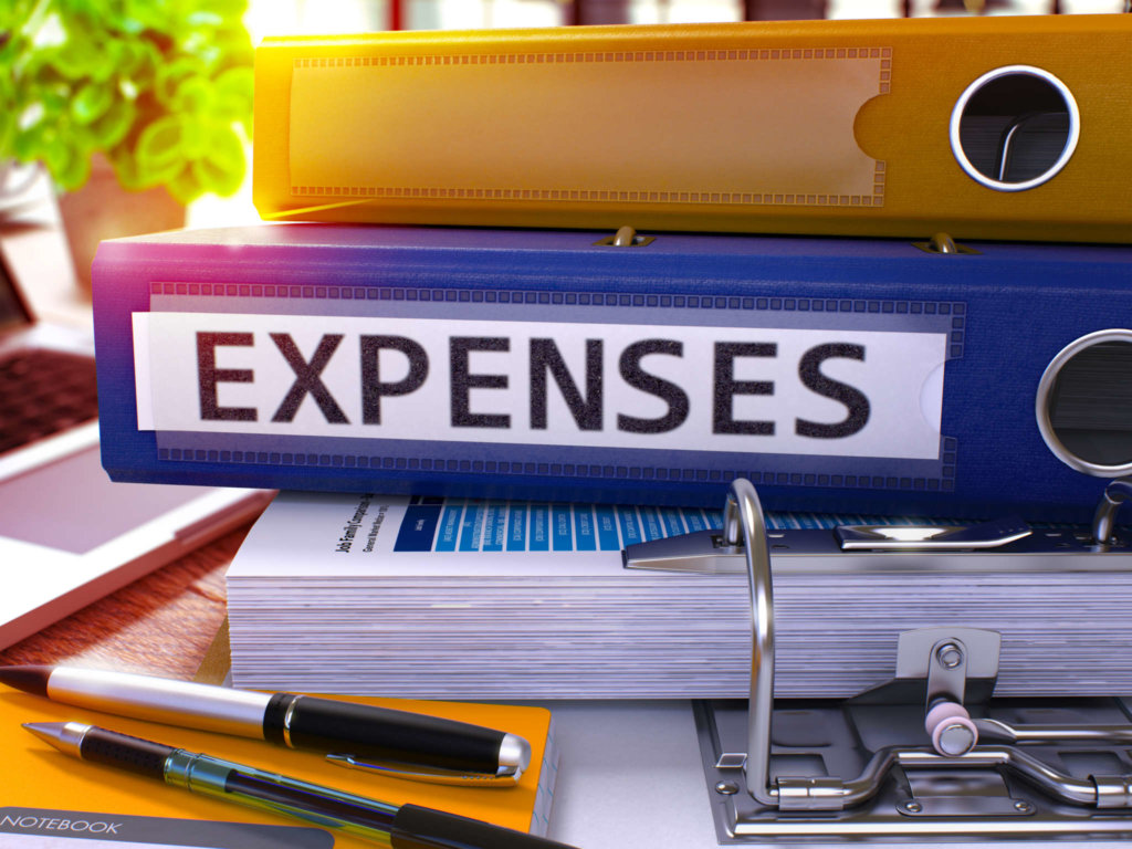 Truckers should track all expenses to make bookkeeping go smoothly.