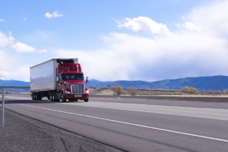 Truckers: Reduce your total cost of operation by choosing the right heavy-duty engine oil
