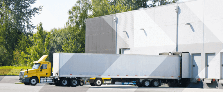 Drop and Hook Trucking: How It Works, Pros, Cons and Rates