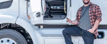 Recourse vs. Non-Recourse Factoring