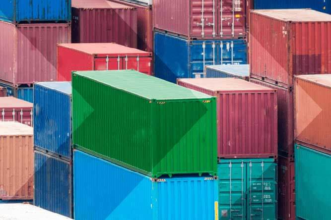 Freight Forwarders vs. Freight Brokers: What You Need to Know