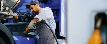 How to negotiate fuel surcharges as an owner-operator