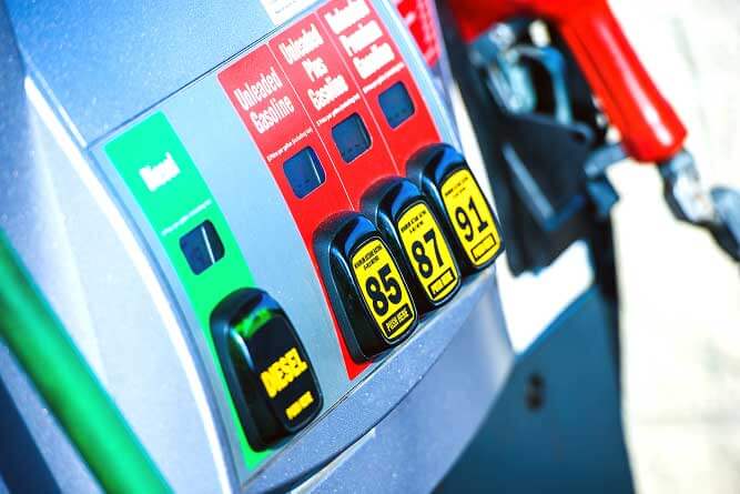 Fuel card security: Identifying 4 common scam indicators