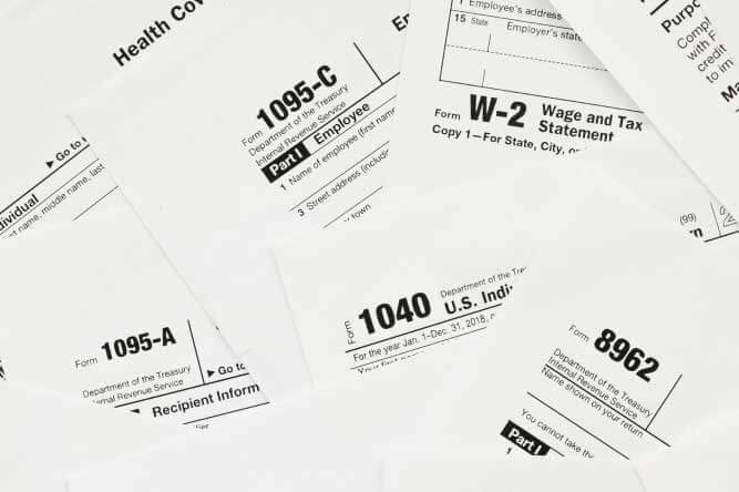 Factoring And Taxes: Everything Freight Brokers Need to Know for 2025-2026 