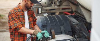 How Truckstop.com helps you manage fuel costs and cash flow 